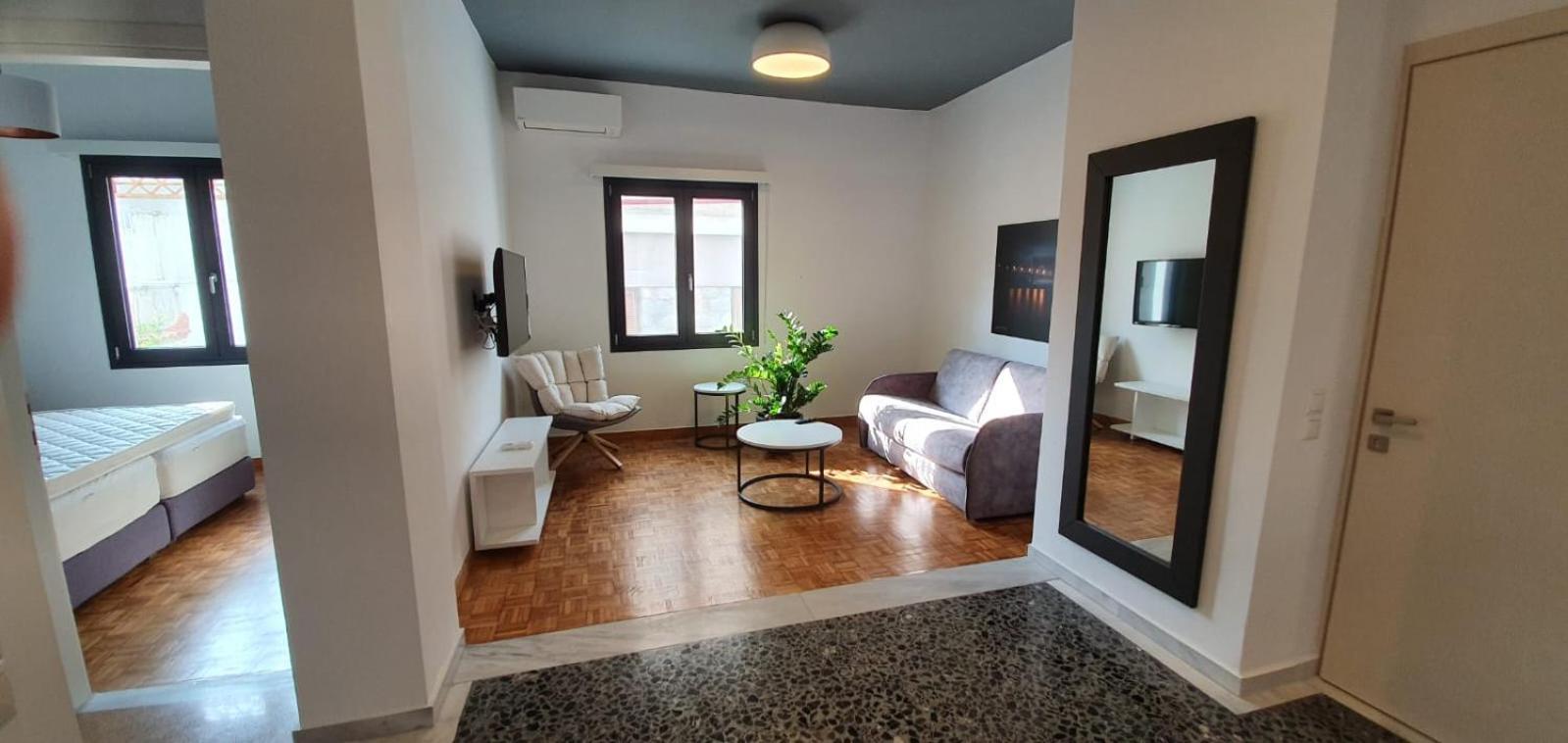 Aonia Luxurious Modern Boutique Apartments Chalkís Dış mekan fotoğraf
